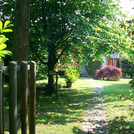 B&B L'Albero Maestro Orsenigo Dış mekan fotoğraf