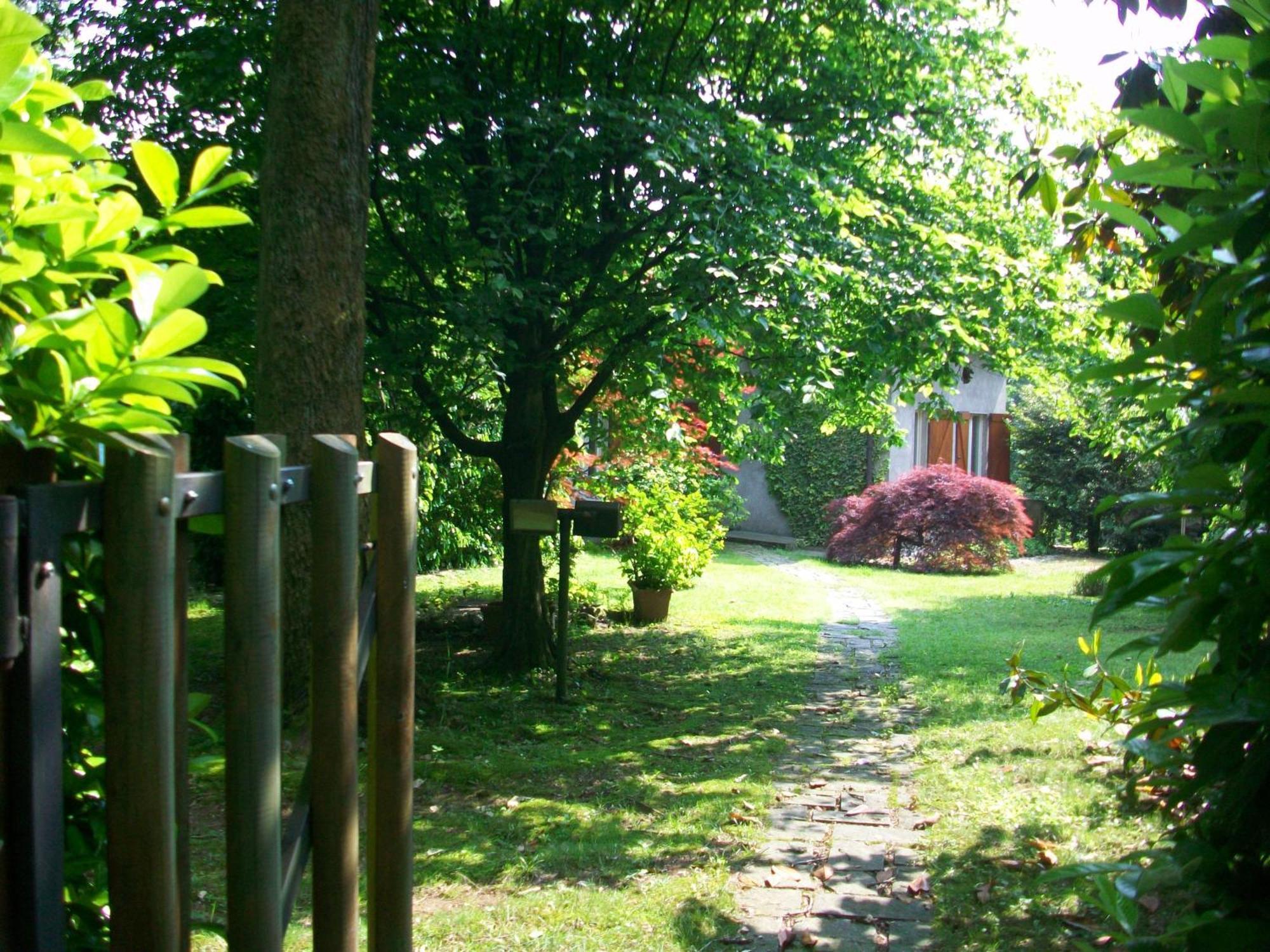 B&B L'Albero Maestro Orsenigo Dış mekan fotoğraf